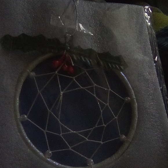 A dream catcher - Picture 1 of 2